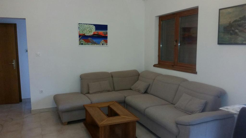 Mendula Apartment Rogač Exteriör bild